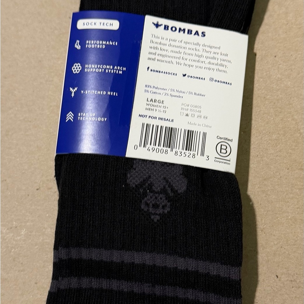 3 pairs Bombas Black and Dark Gray Striped Ankle Socks - Large - Picture 2 of 2